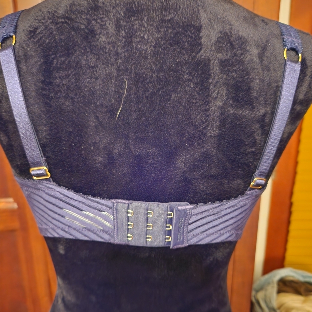 Bra - Picture 4 of 6